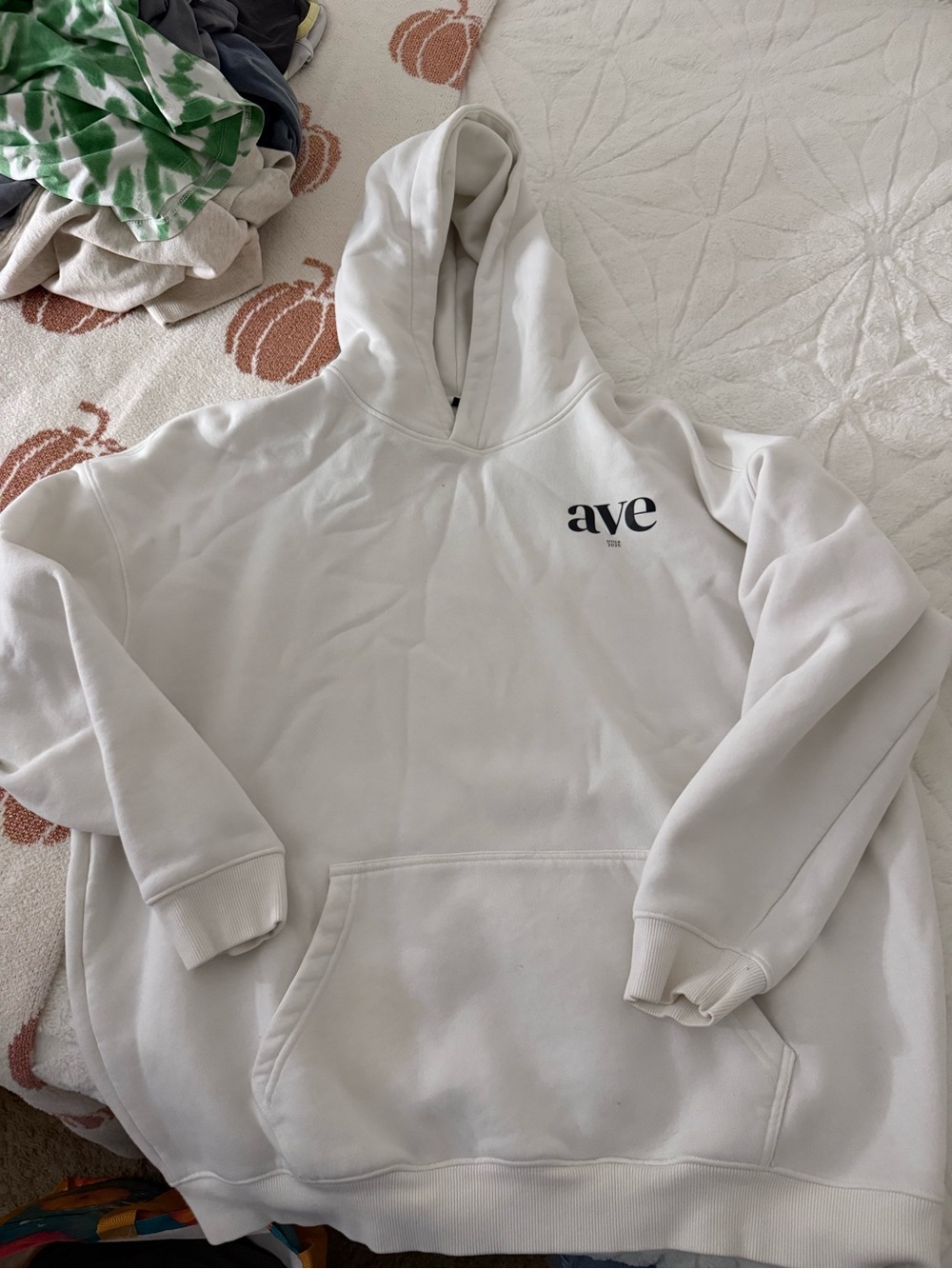 White Men's Hoodie Sweatshirt